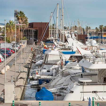 Boat Hotel Barcelona Sant Adrià de Besòs Exteriör bild