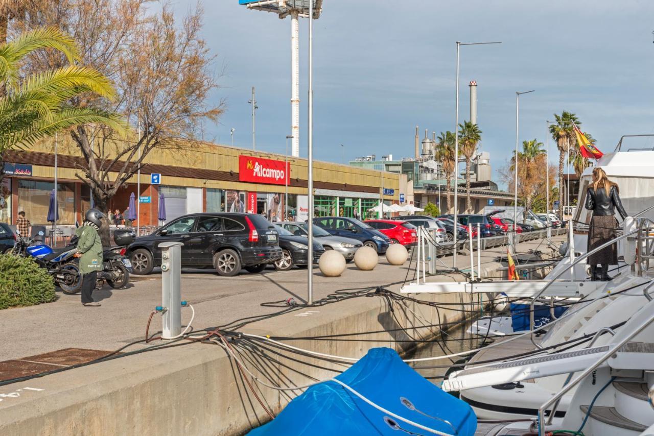 Boat Hotel Barcelona Sant Adrià de Besòs Exteriör bild