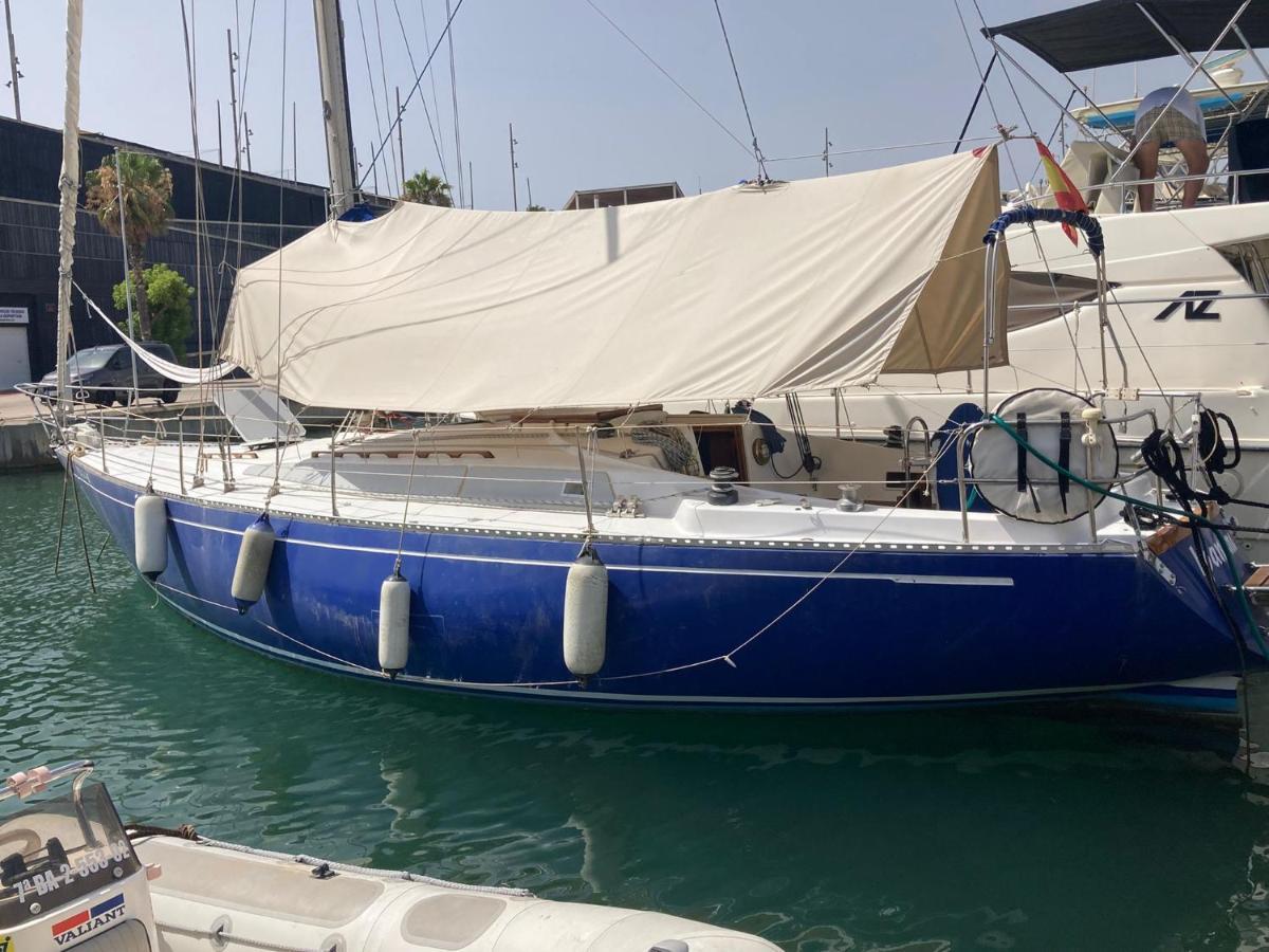 Boat Hotel Barcelona Sant Adrià de Besòs Rum bild