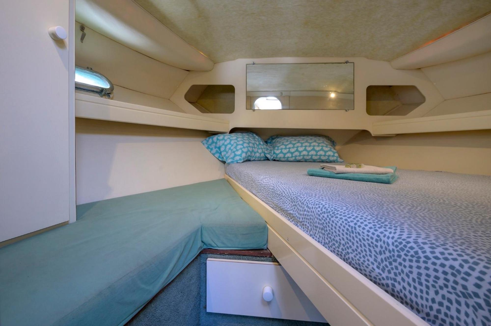 Boat Hotel Barcelona Sant Adrià de Besòs Rum bild